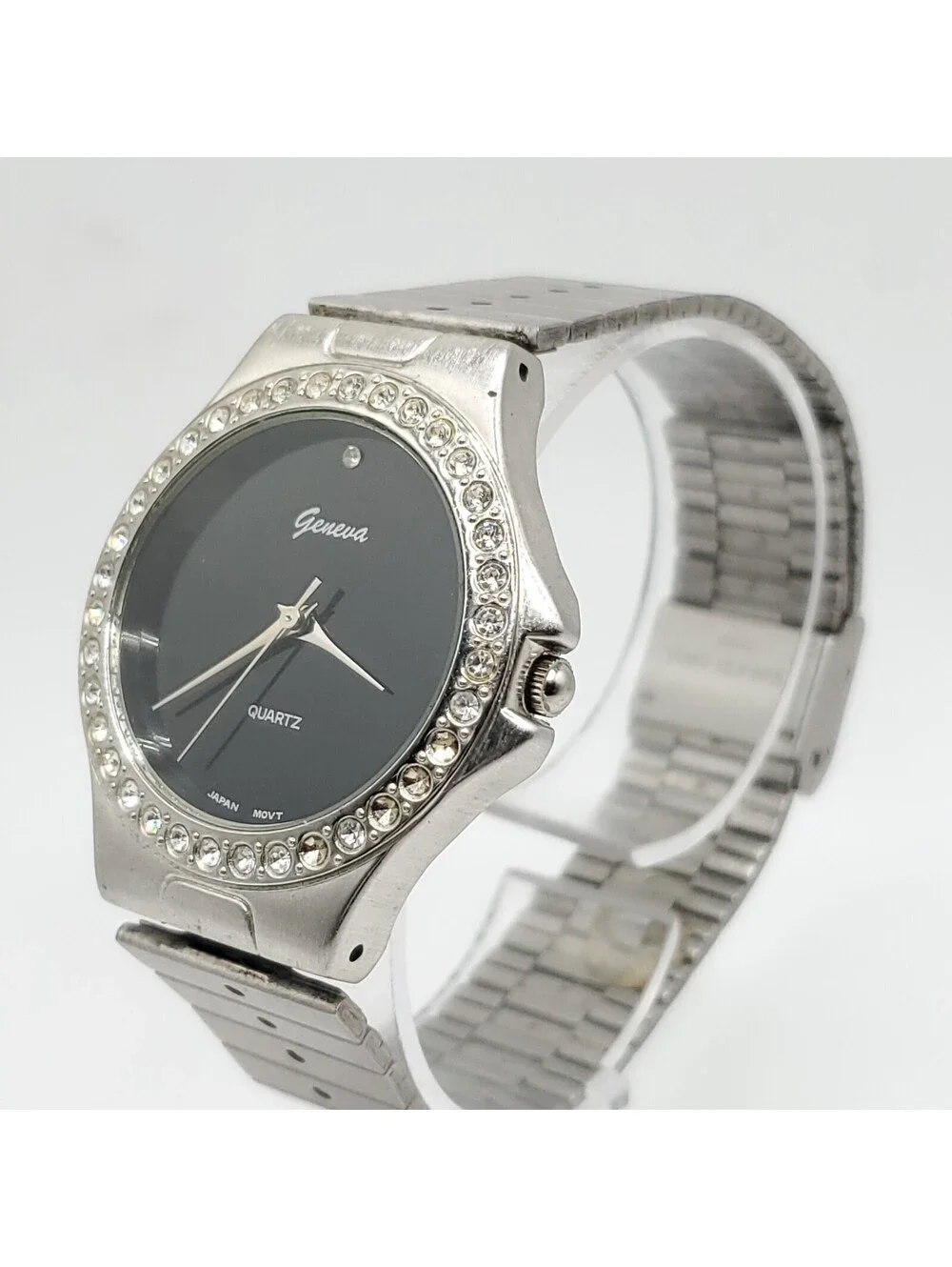 Geneva Watch Women 33mm Black Dial Rhinestone Bezel Silver Tone New Battery