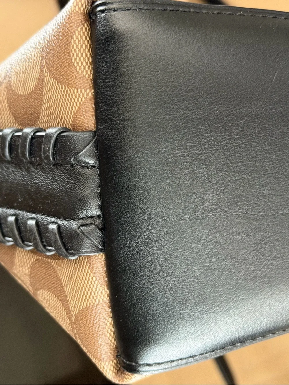 Coach signature coated