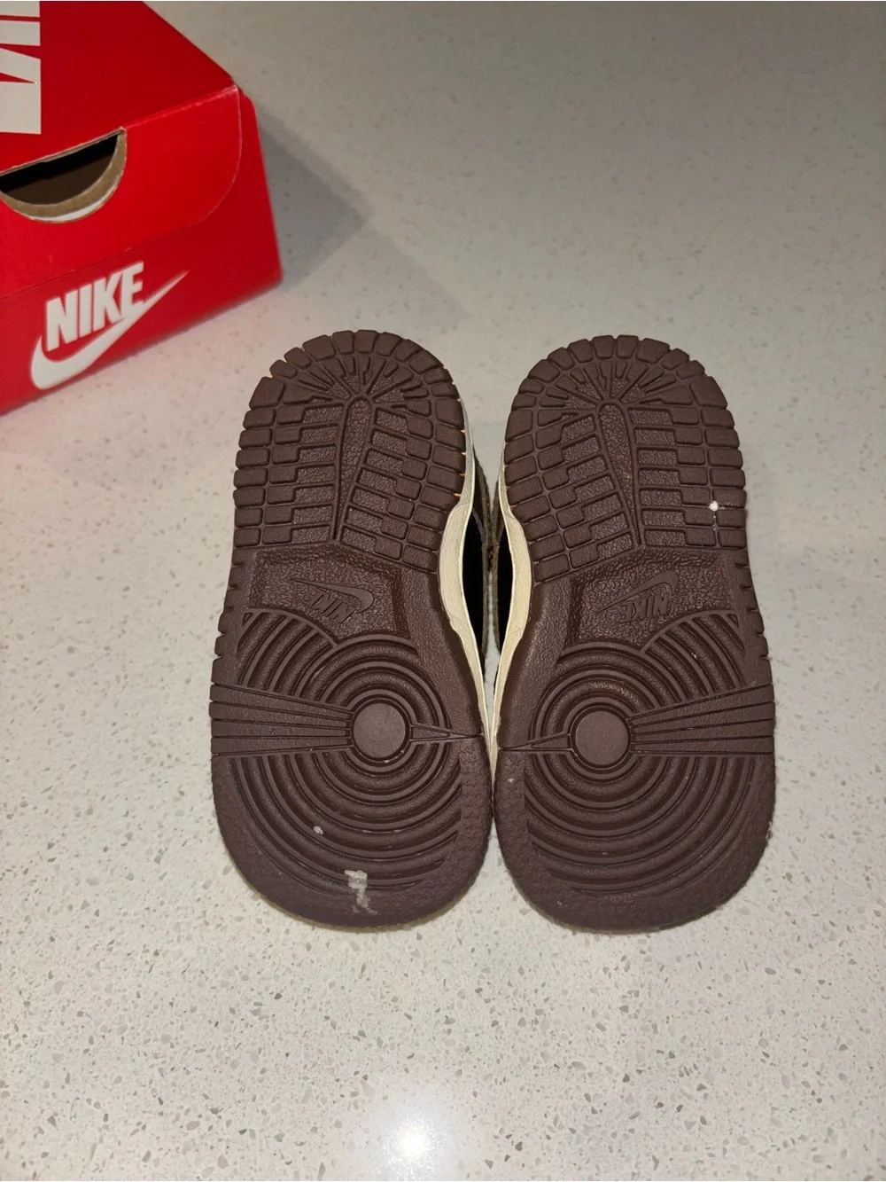 Nike Kids Low-Top Sneakers in Brown and Black with Tan Swoosh