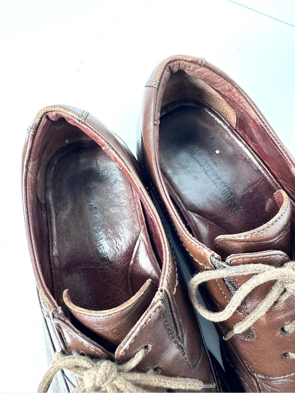 Johnston & Murphy pre owned