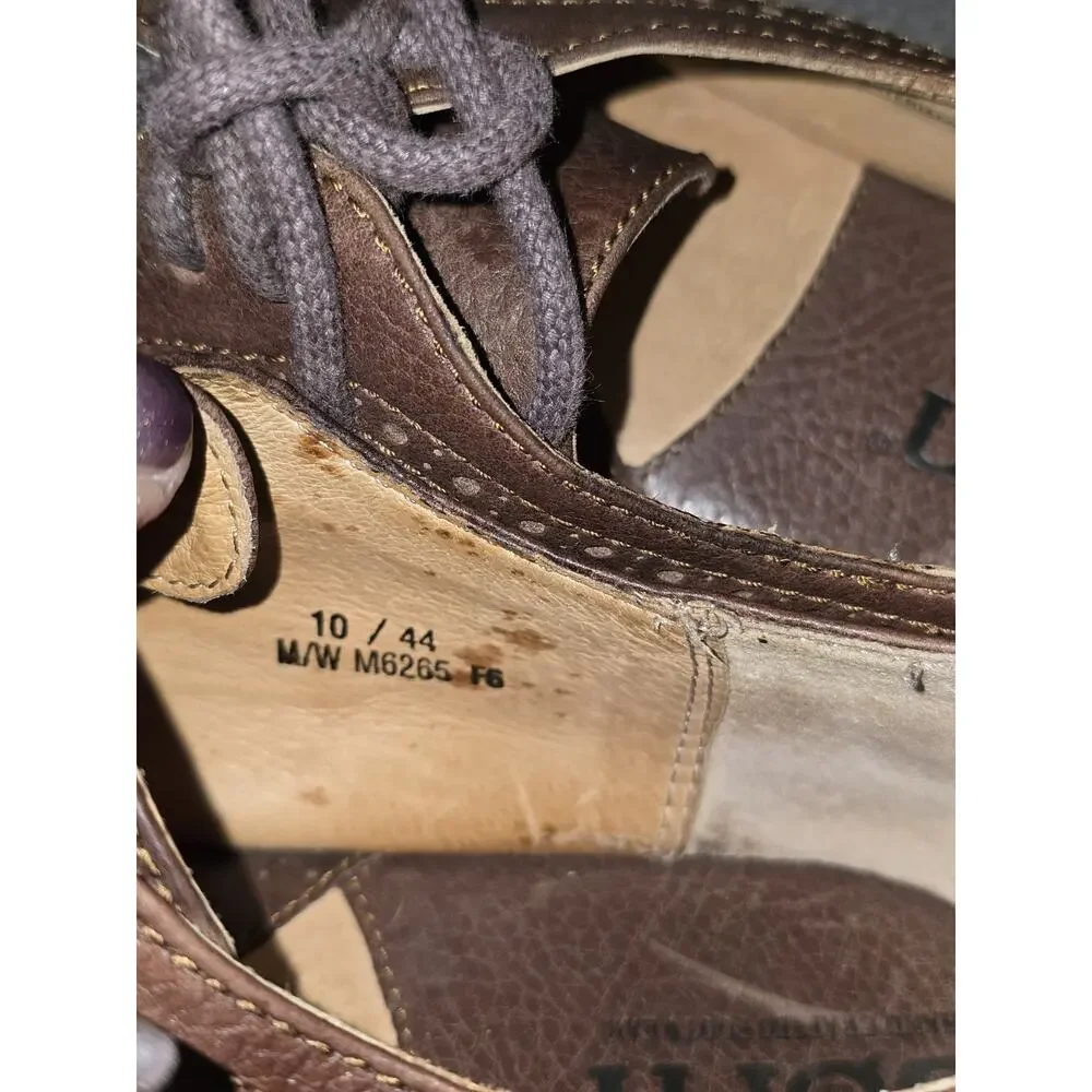 Born Men’s Size 10 Brown Leather Wingtip Brogue Oxford Shoes Lace Up
