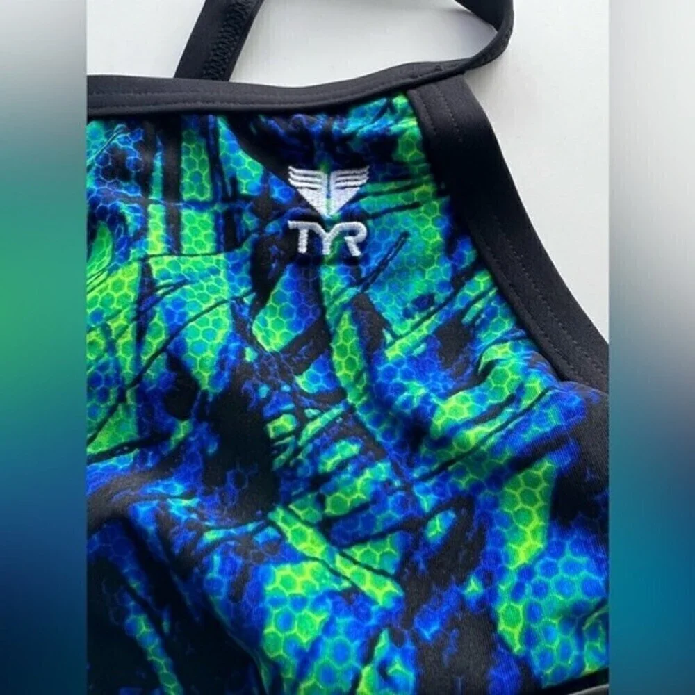 TYR brand new