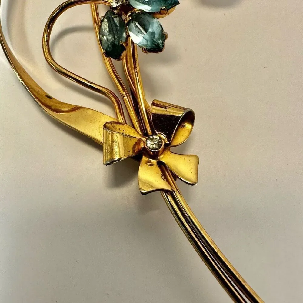 Coro brooch are when