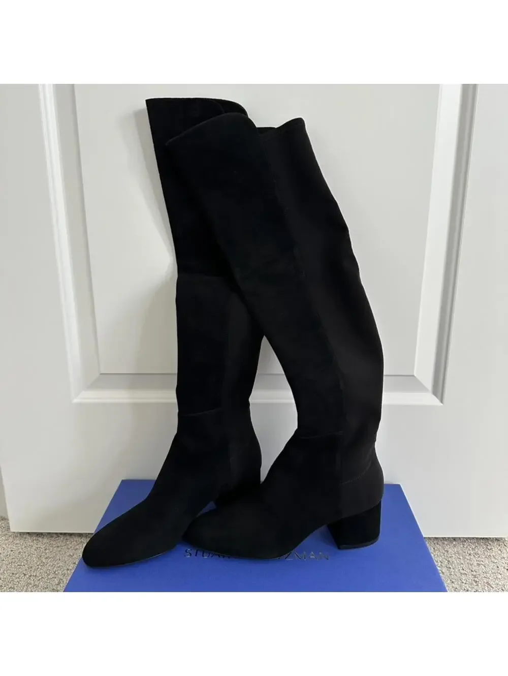 Stuart Weitzman weight pull 3⁄4