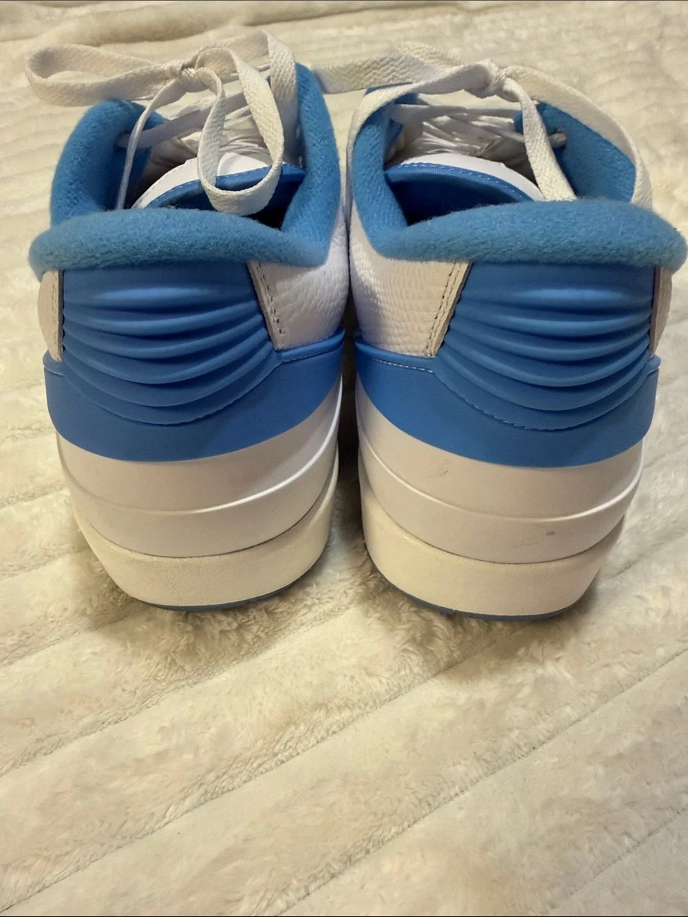 Jordan low top