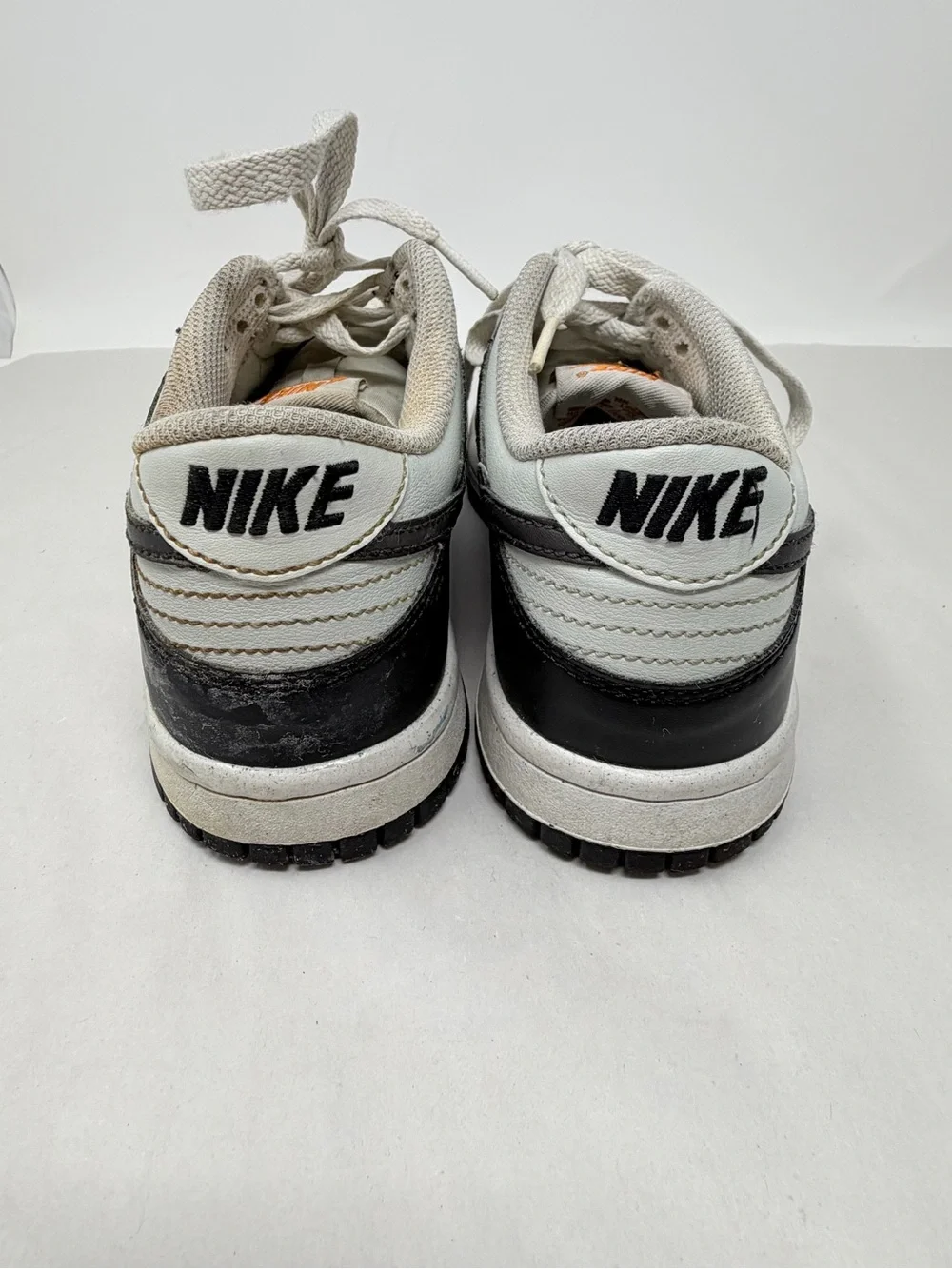 Nike youth low
