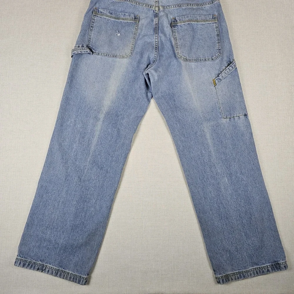 Levis vintage distressed