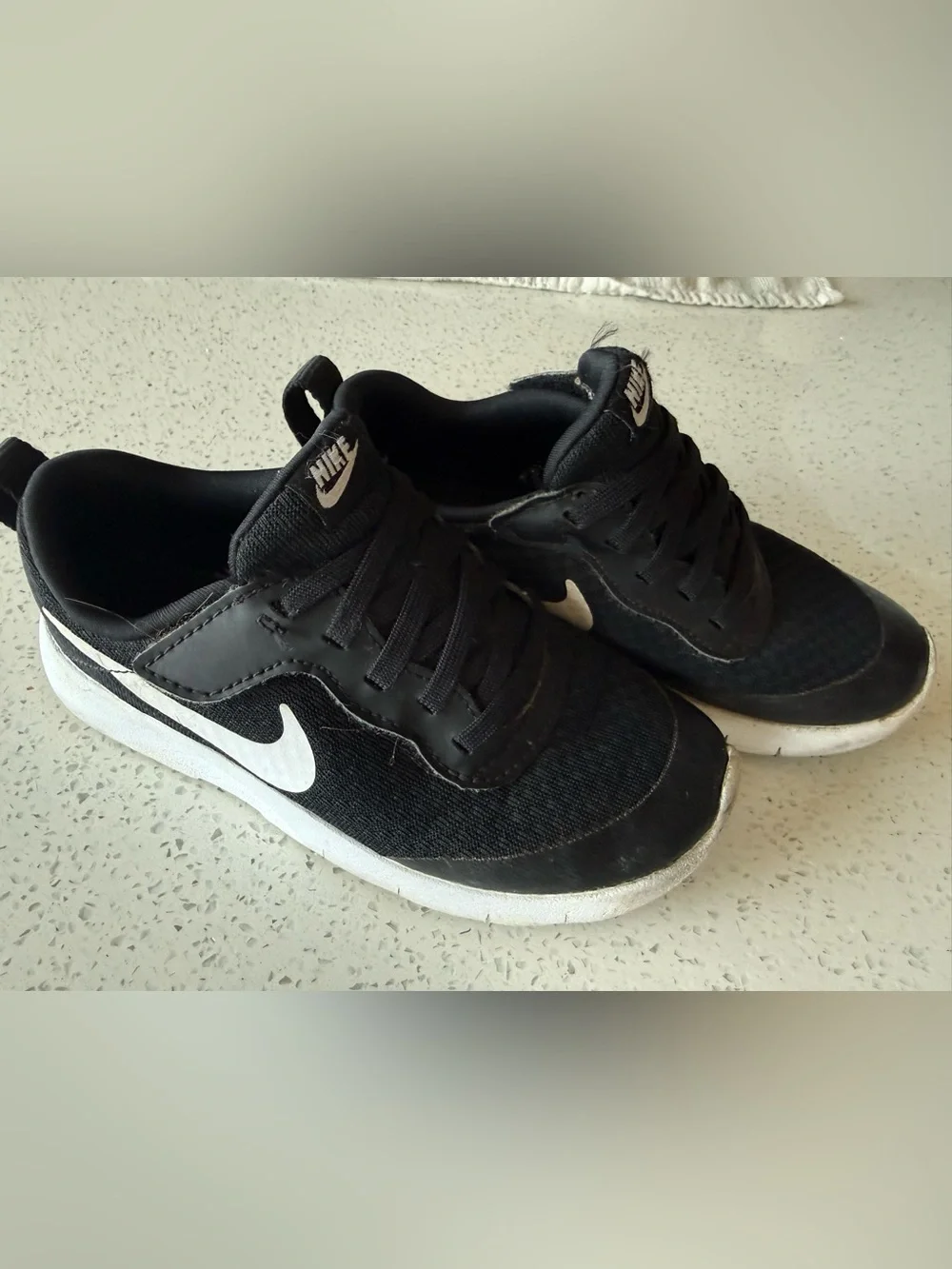 Nike kids shoe