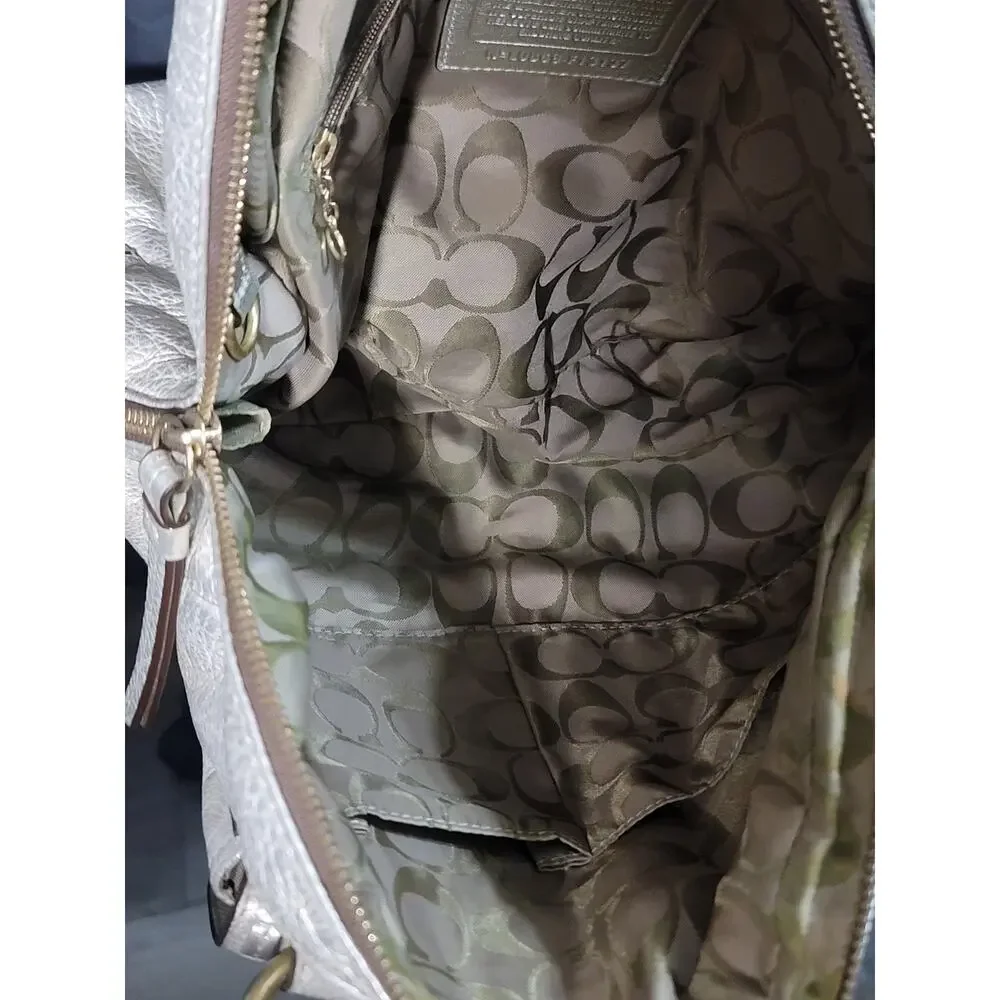 Coach preloved but