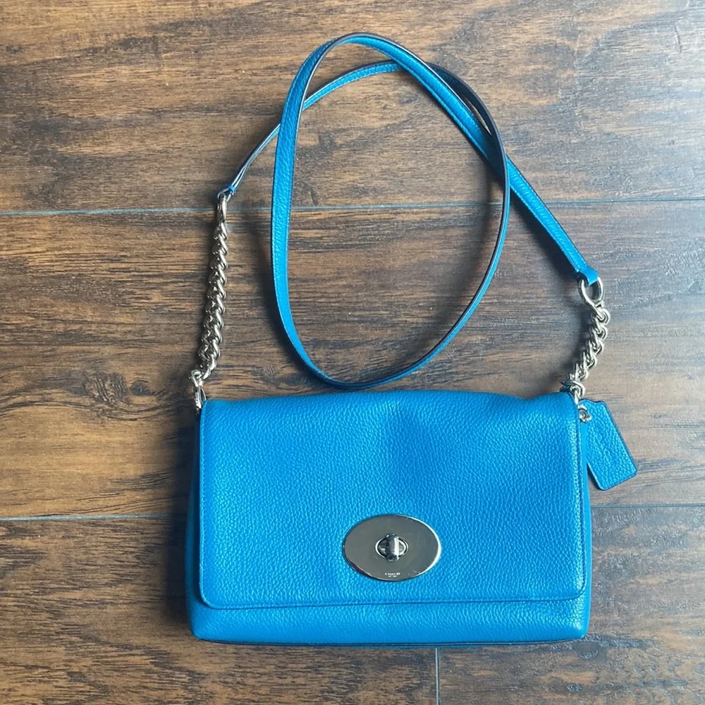 Coach compact crossbody