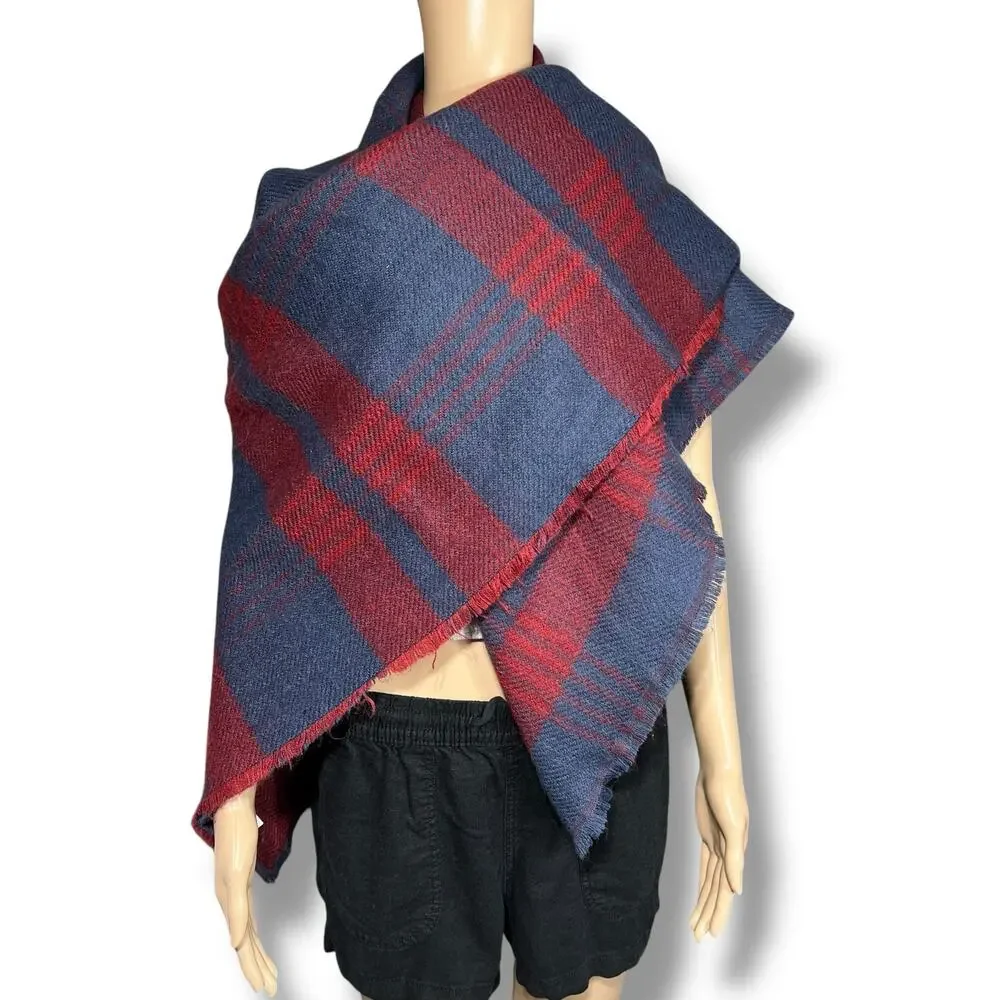 Boutique woven knit