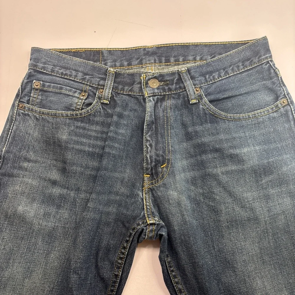 Levi's 514 Denim Jeans Men's 32x31‎ Blue Dark Wash Straight Leg Stretch Pockets