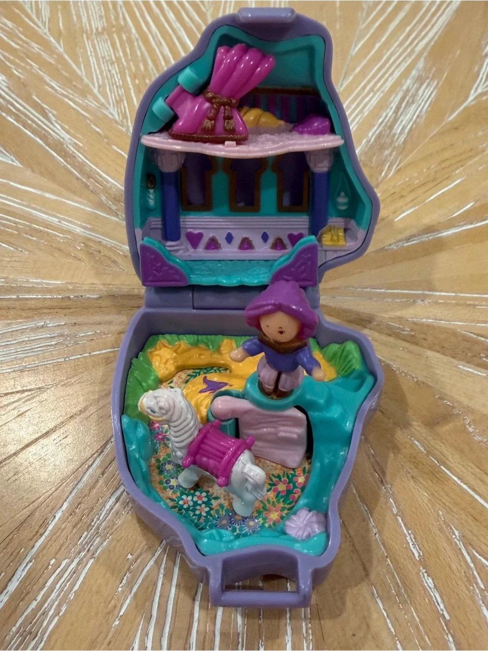 1995 Polly Pocket Arabian Beauty Pony Parade Bluebird with doll horse