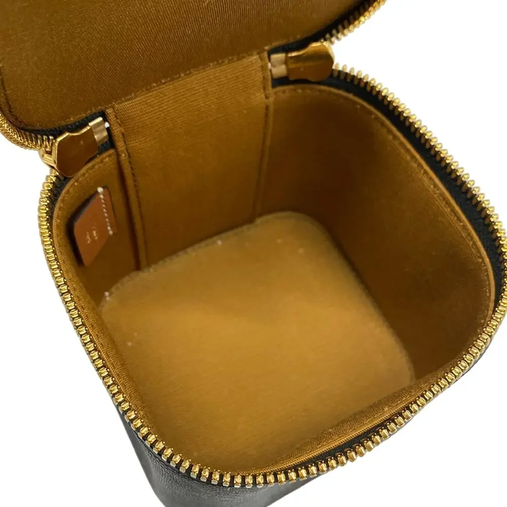 Celine triumph mini