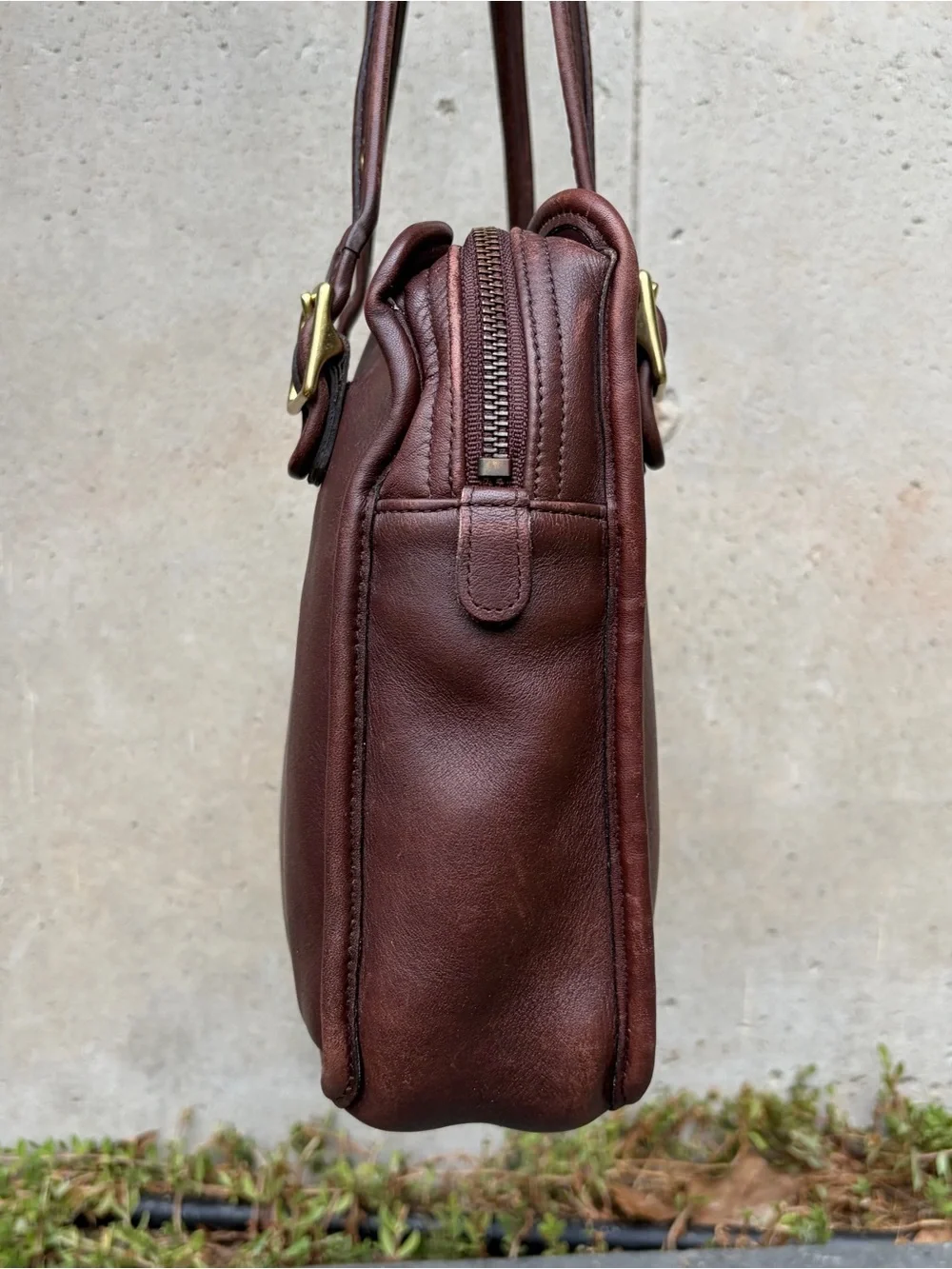 Coach right what seller