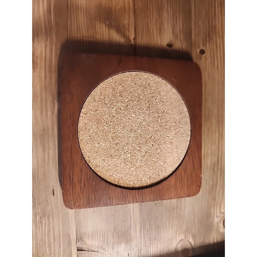 Made In‎ THAILAND-6 Wooden Coaster Set Square Holder