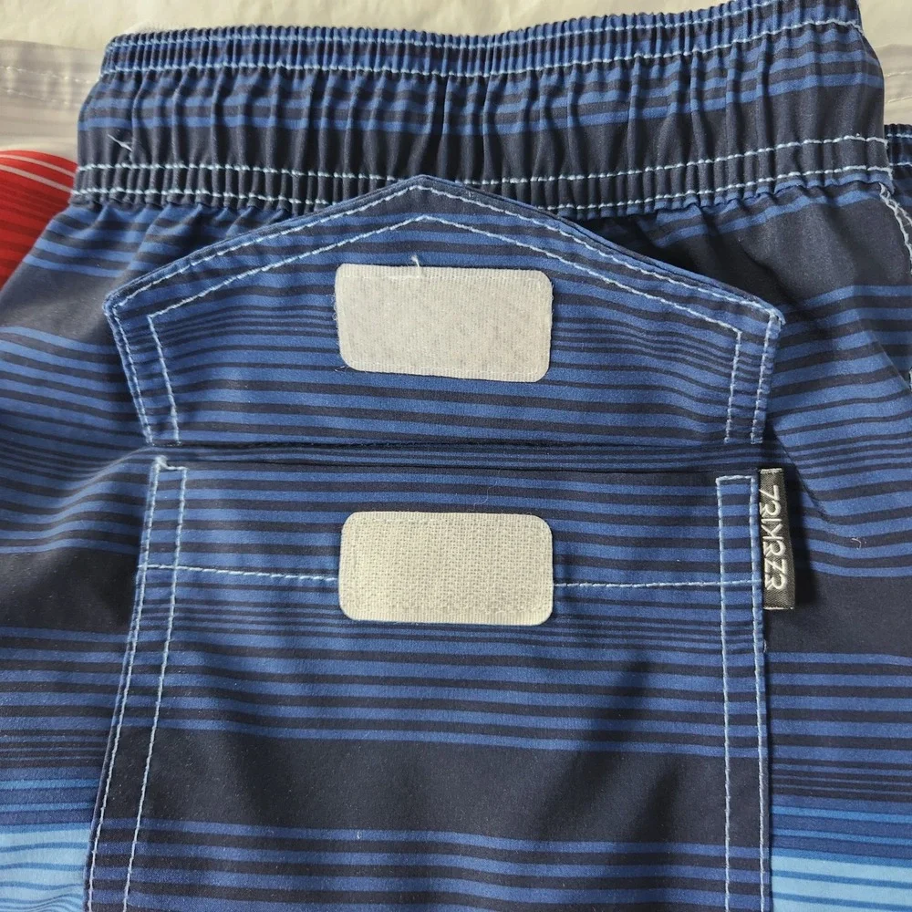 Ezekiel Mens Swim Trunks Blue Red Striped Board Shorts Size 36 Stretch Quick Dry