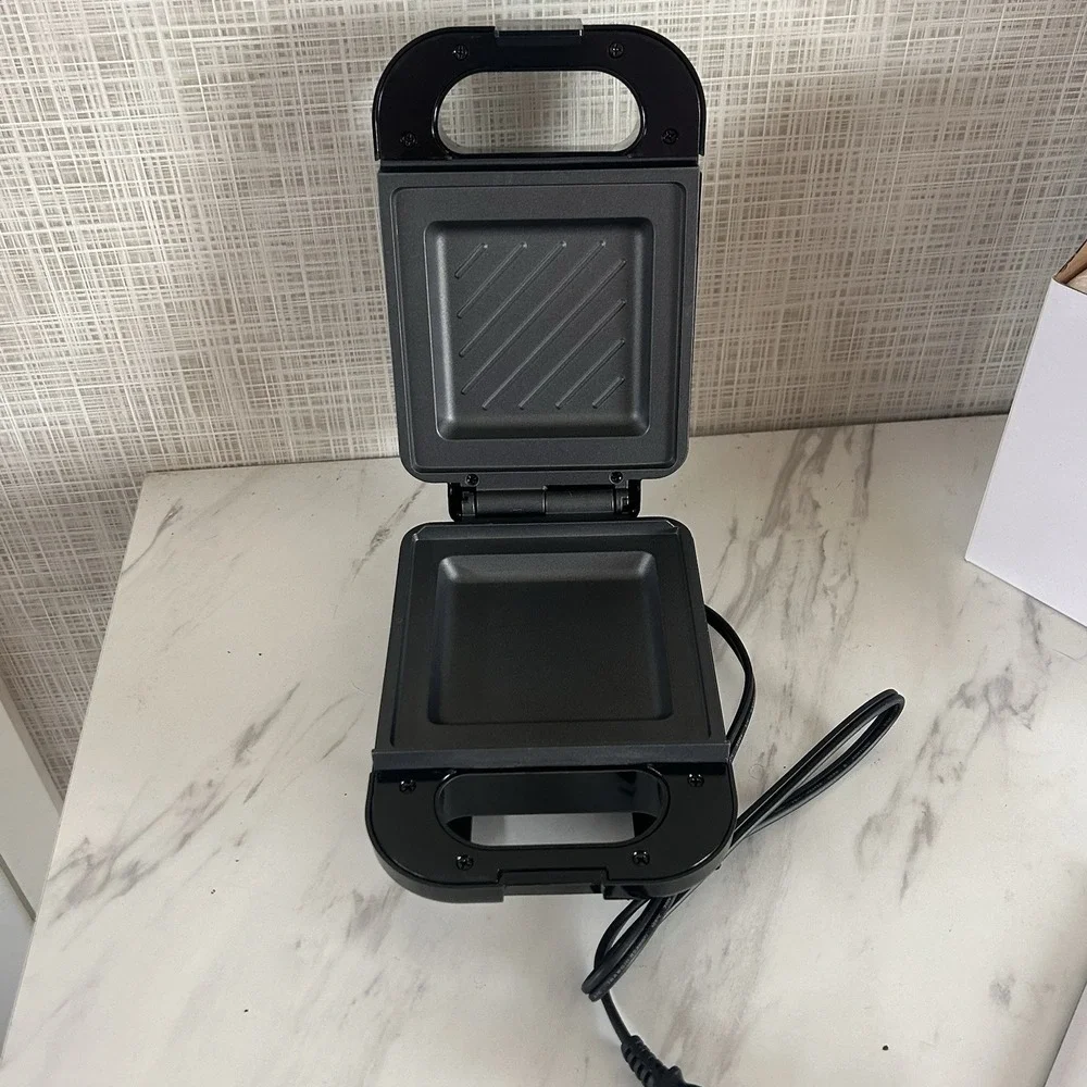 Curtis Stone electric stone black