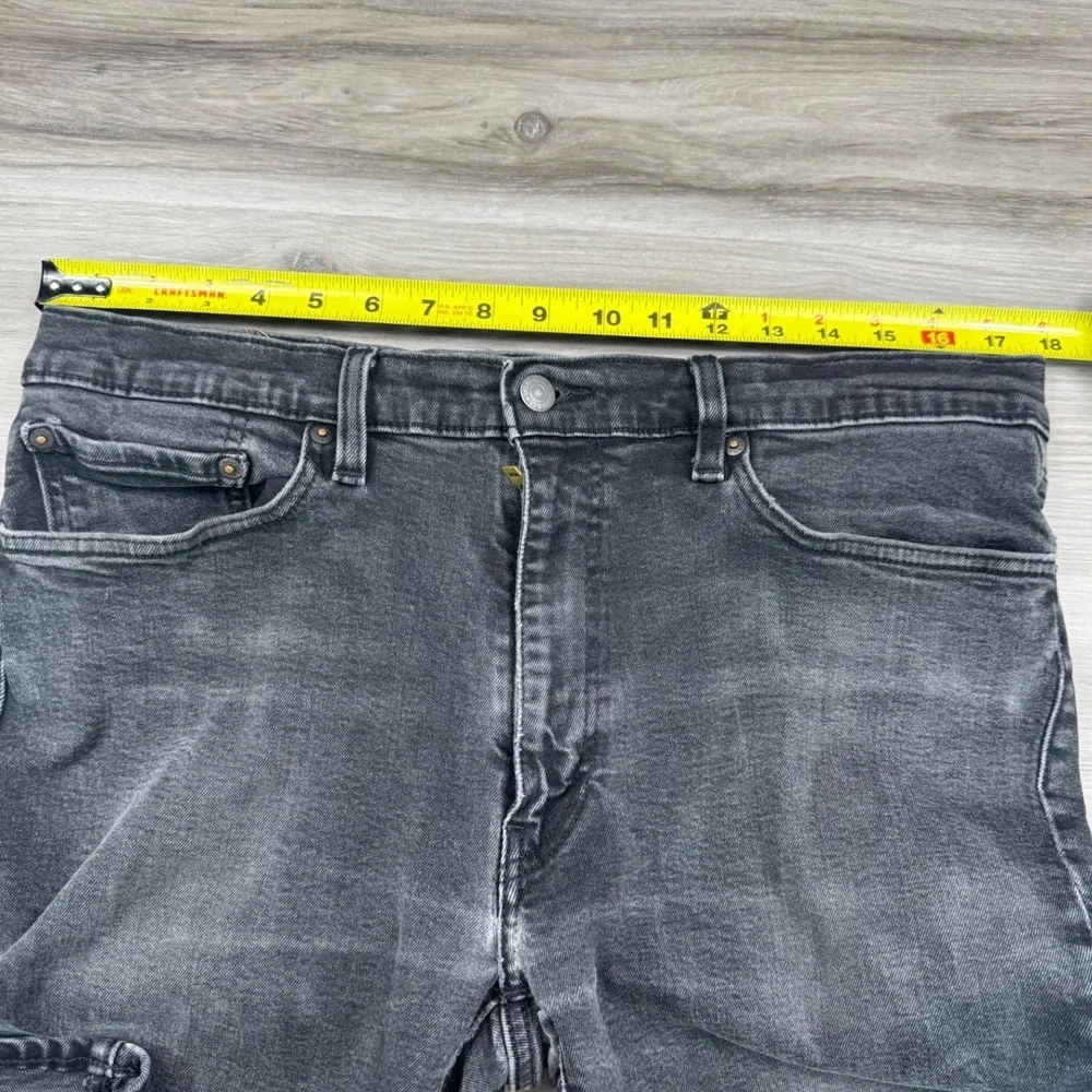 Levi's iconic has tapered