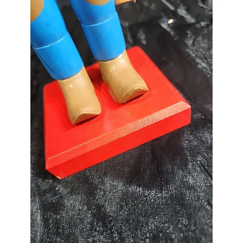 nut cracker of the west ,cowboy with his rope
