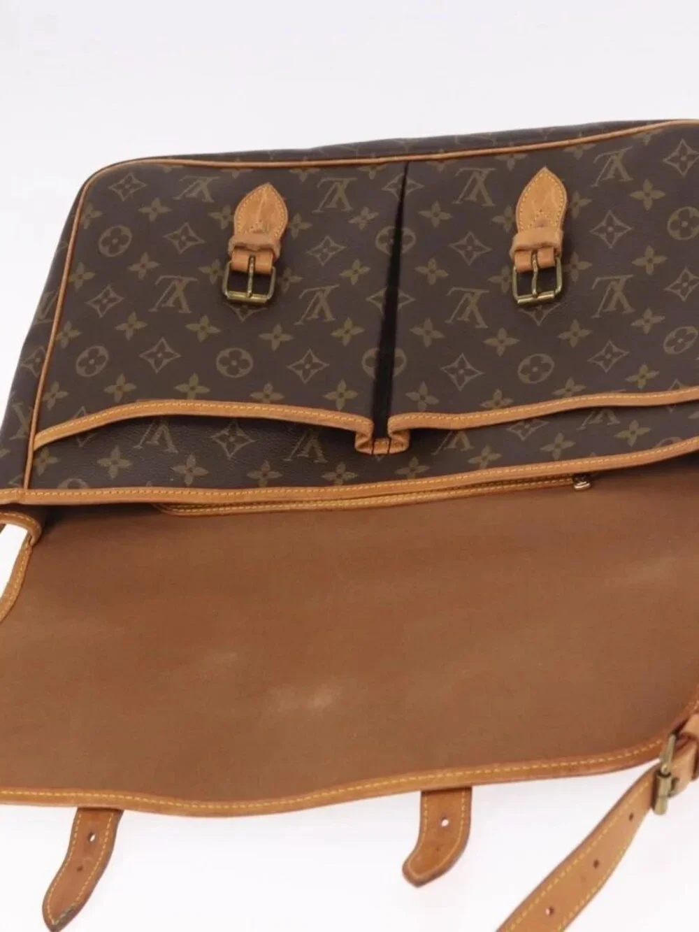 Louis Vuitton brand	louis vuitton
