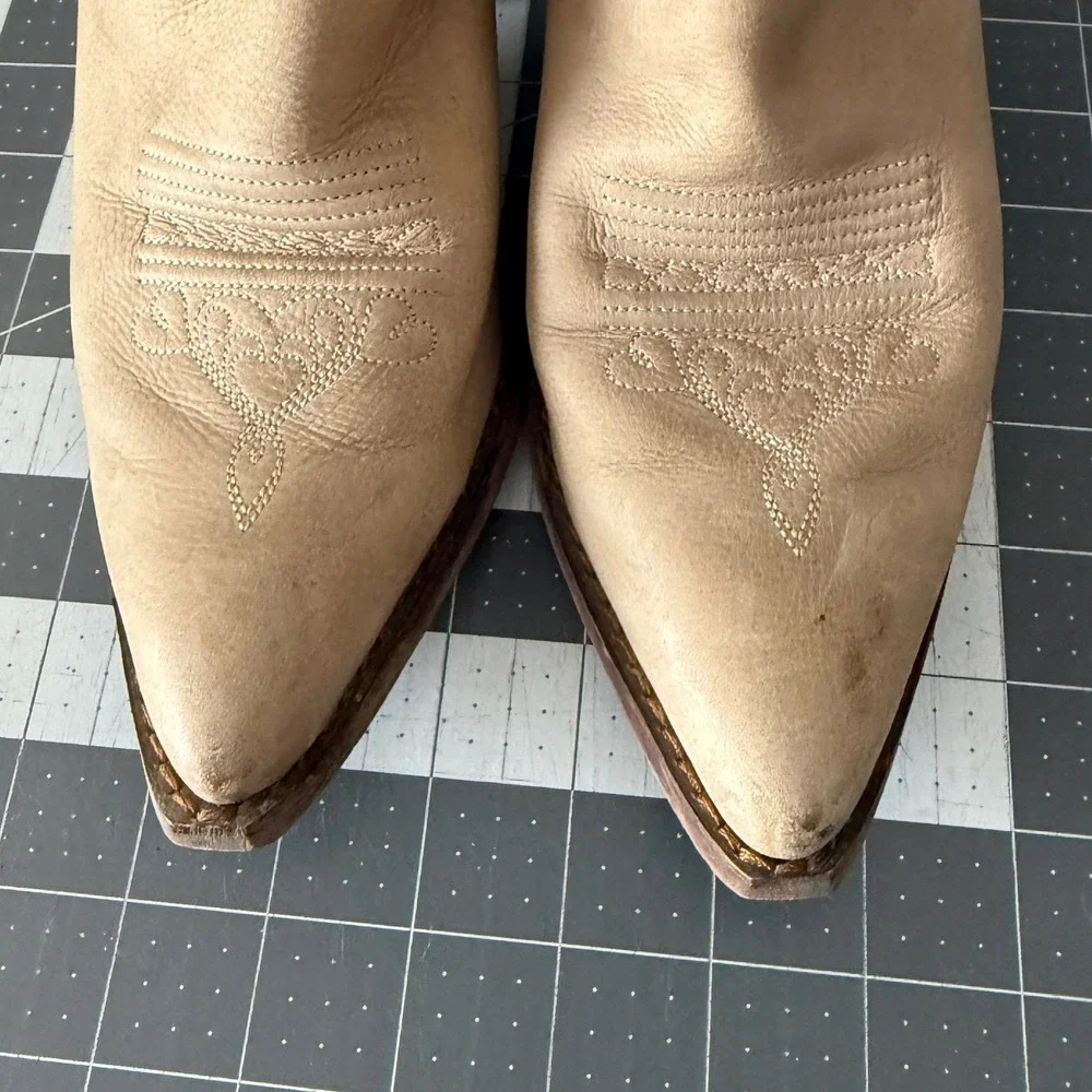 Durango Crush Heart Cowboy Leather Boots Country Western Concho Cottage 6.5M
