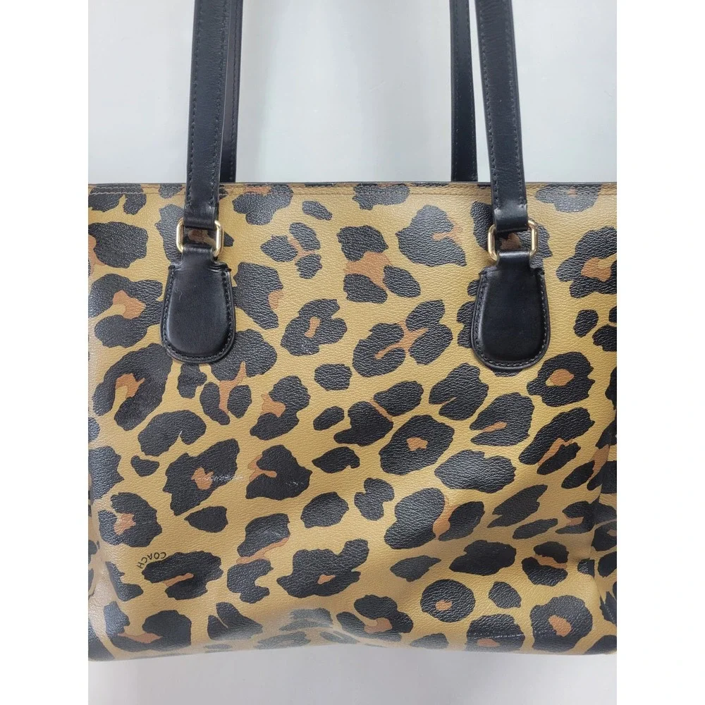 Coach Leopard Print Tote Bag Black Leather Straps purse‎
