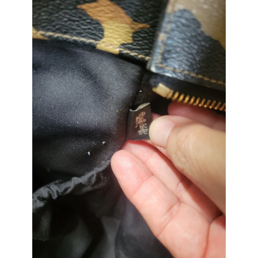 Coach Leopard Print Tote Bag Black Leather Straps purse‎