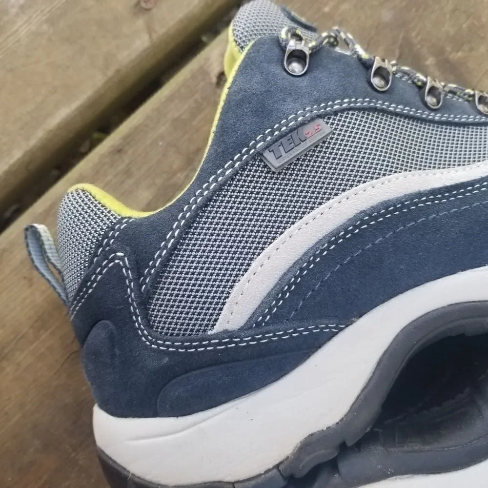 L.L. Bean canvas eyelets cabin
