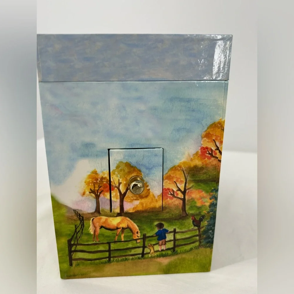 Jewelry Keepsake Music Box‎ Wind Up Music and Twirling Horse Lots of Drawers