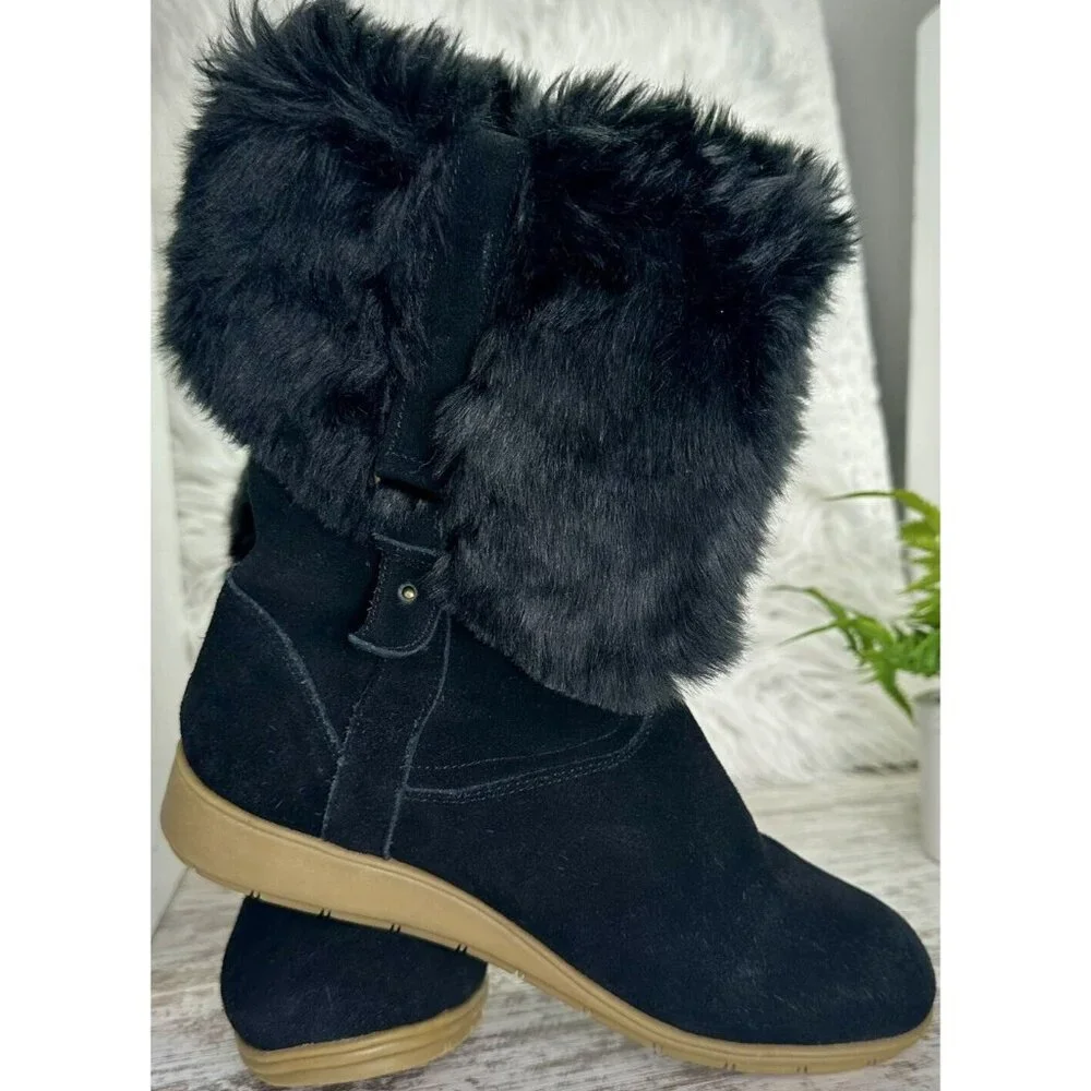 Lands End suede boot