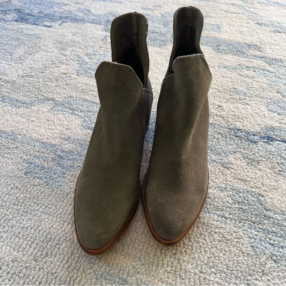 Zara chelsea heels