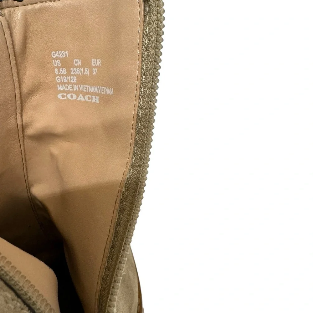 Coach see wear