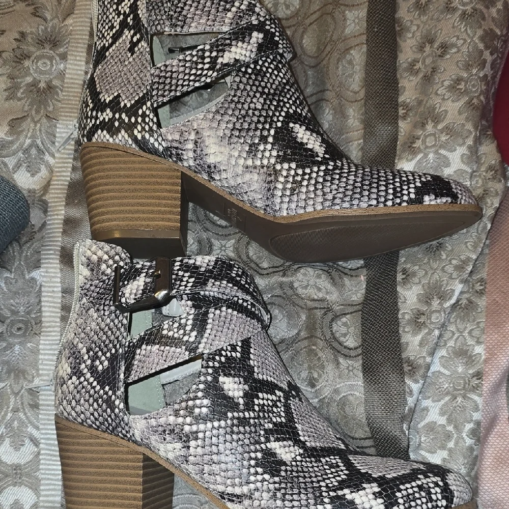 Fergie Black‎ and Cream Snakeskin Ankle Booties