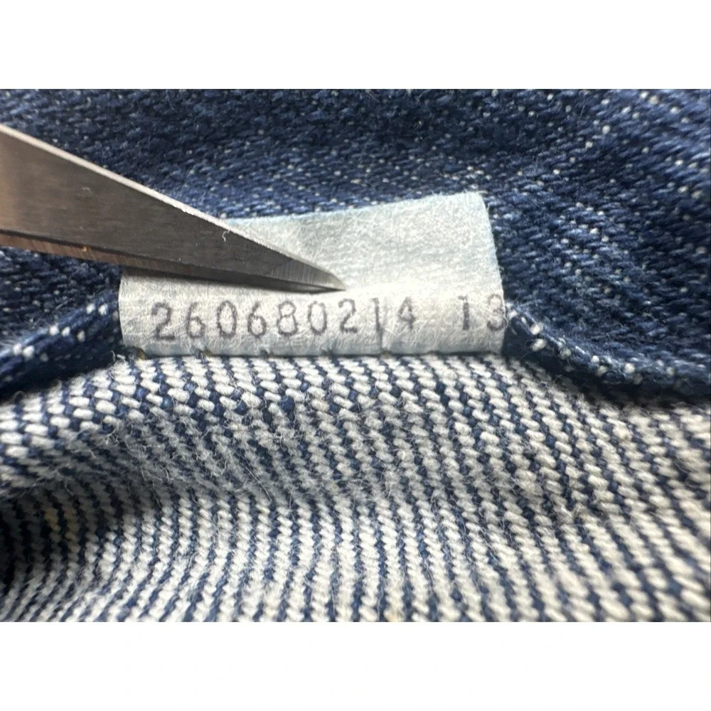 Vintage Levi's White Tab Blue Denim Jeans 30x28‎