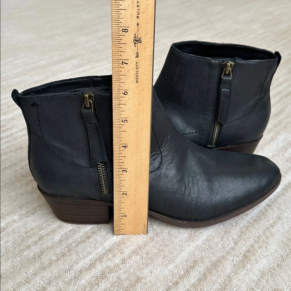 EUC Lucky Brand Blandre Ankle Boots Booties Leather Black Size 8.5