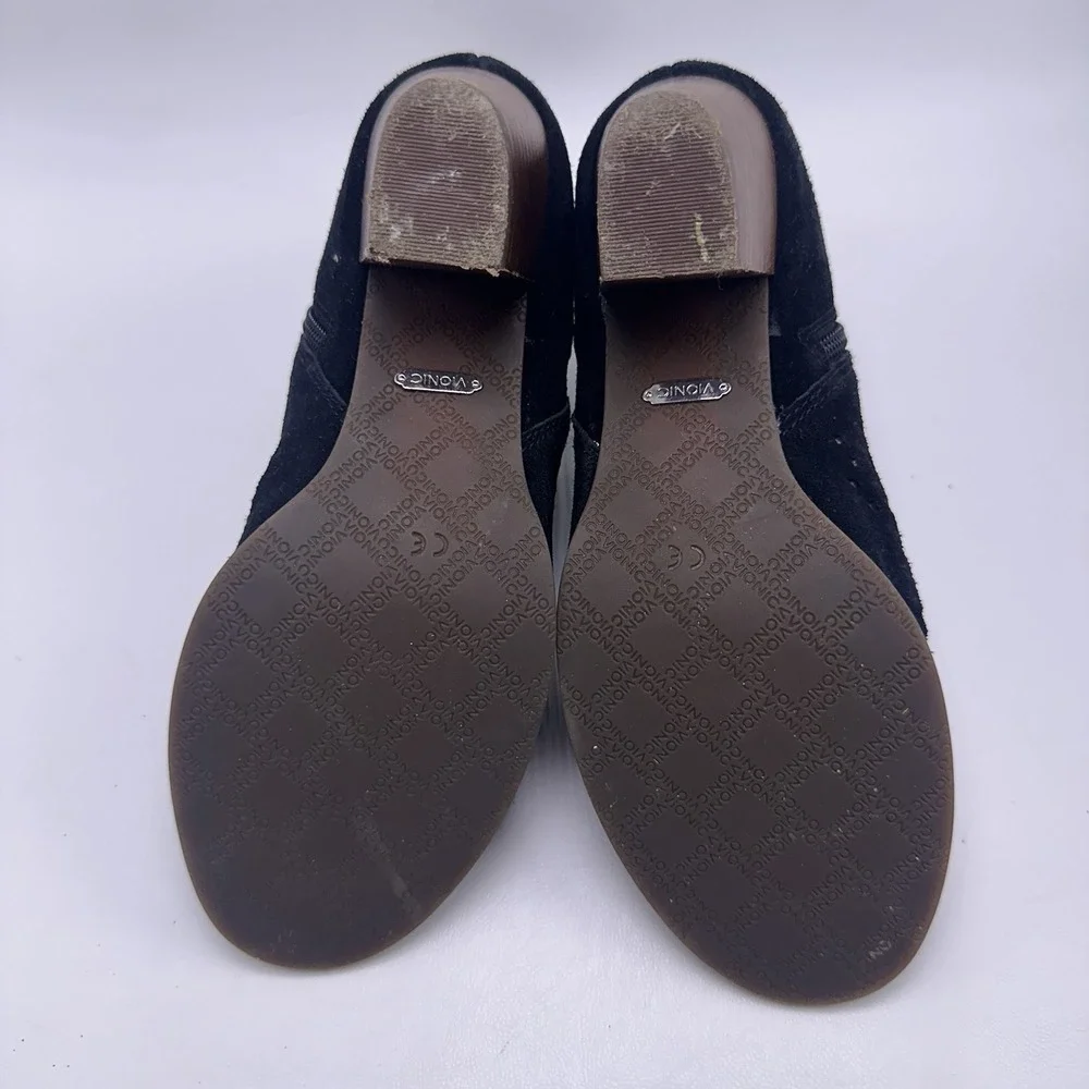 Vionic chryssa perforated