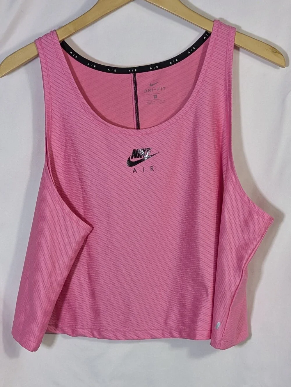 Nike smoking women
