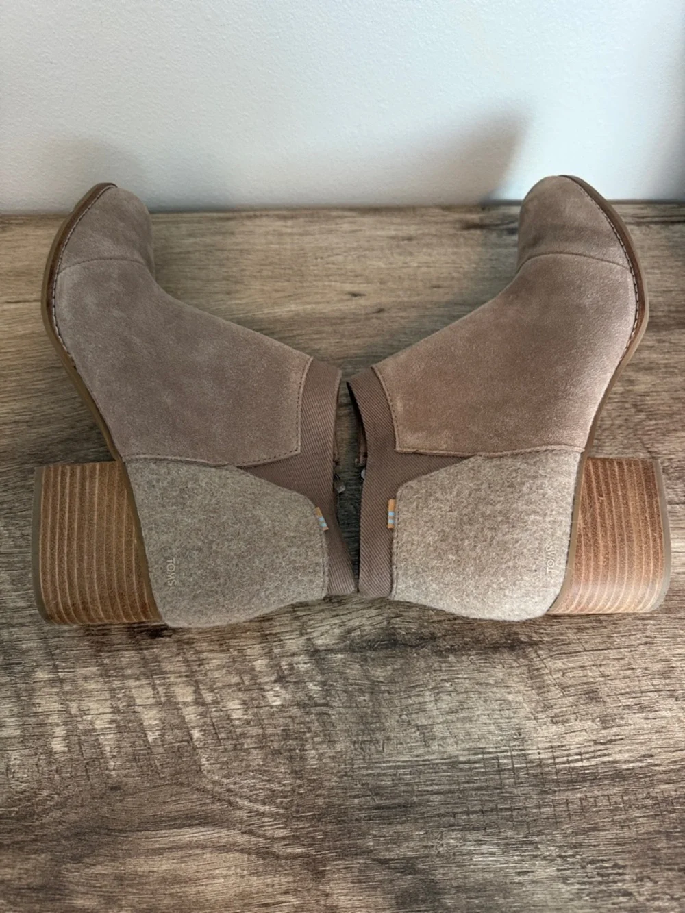 Toms tom’s loren