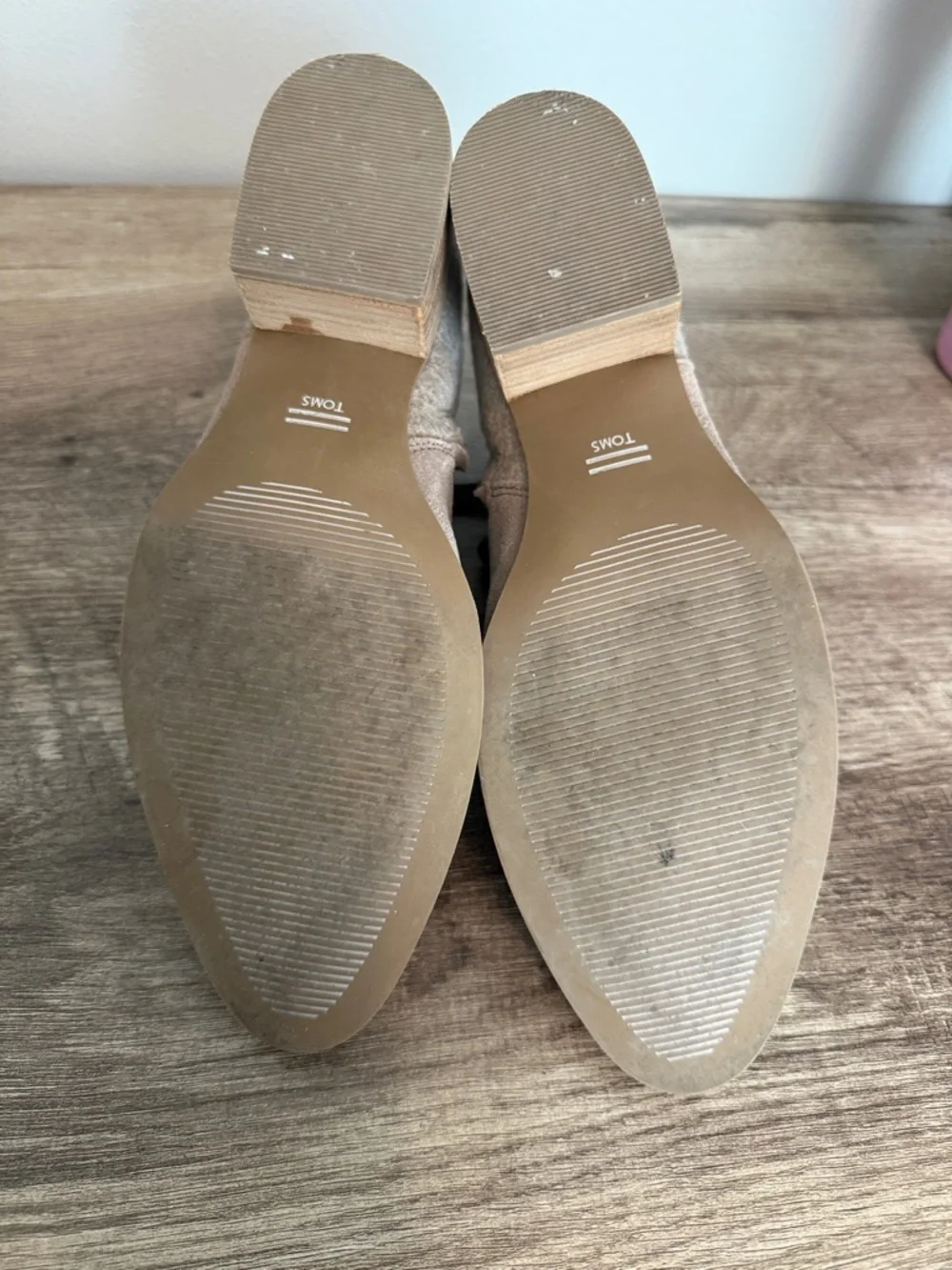 Toms tom’s loren