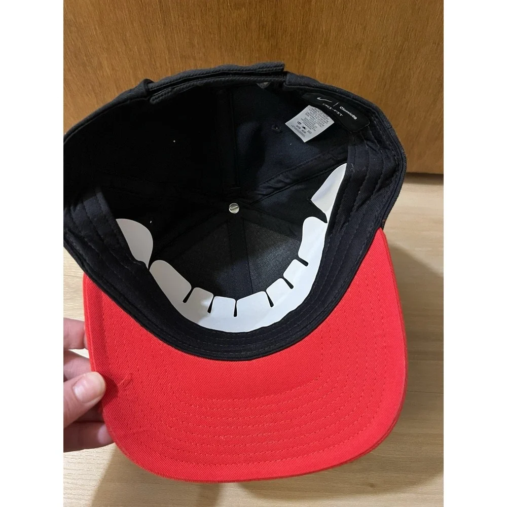 Nike twill accessory