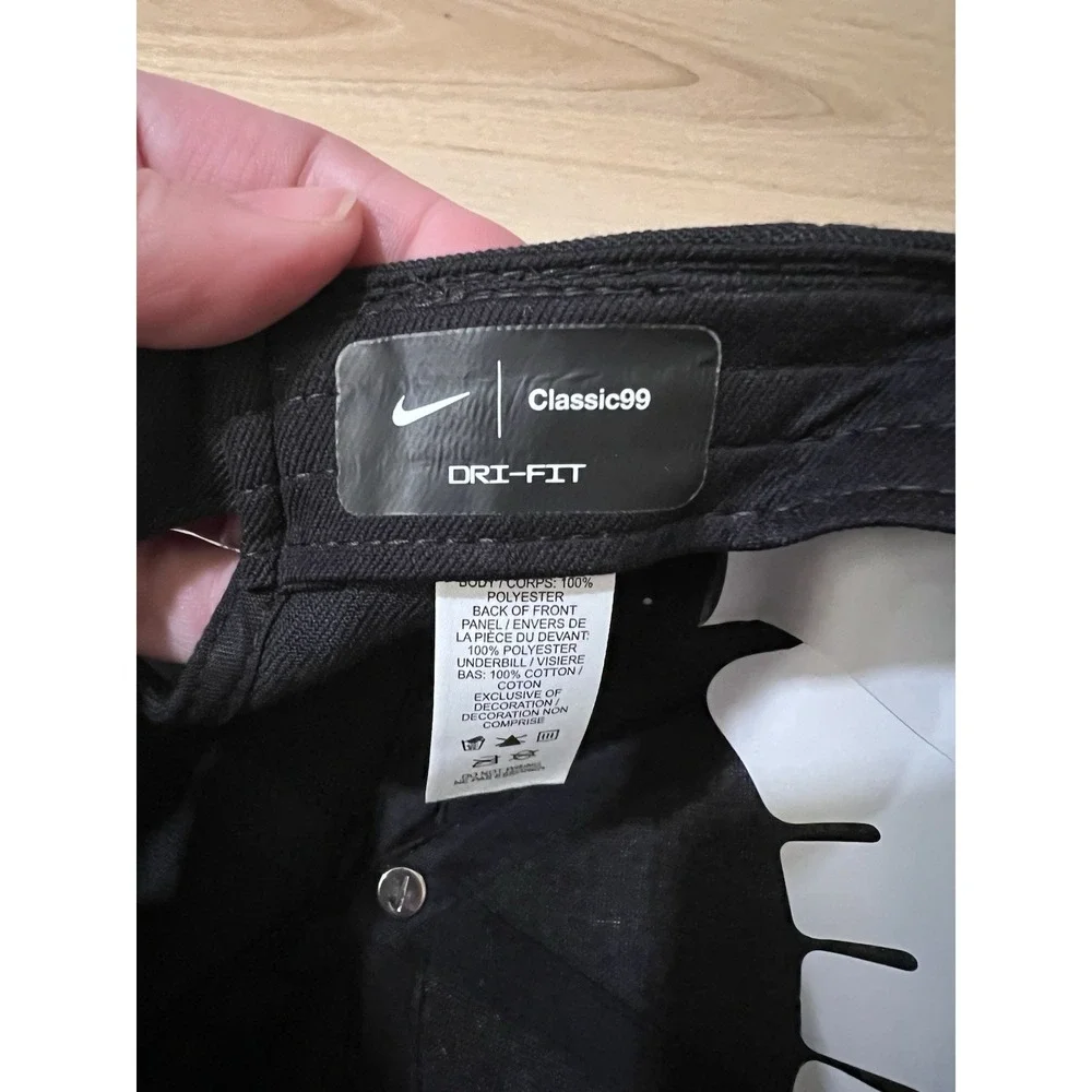 Nike polyester perfect who