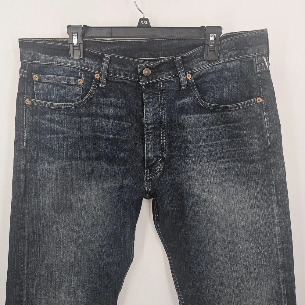 Levis brand levi