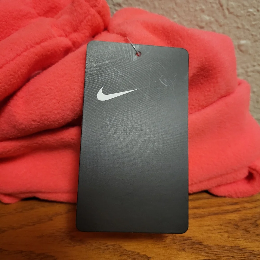 Nike new tag