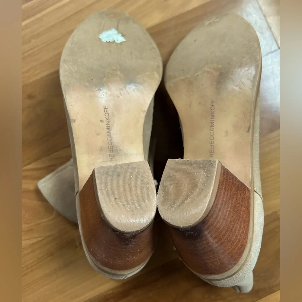 Rebecca Minkoff | Women’s taupe oiled suede Lulu ankle booties inside zip sz 7.5