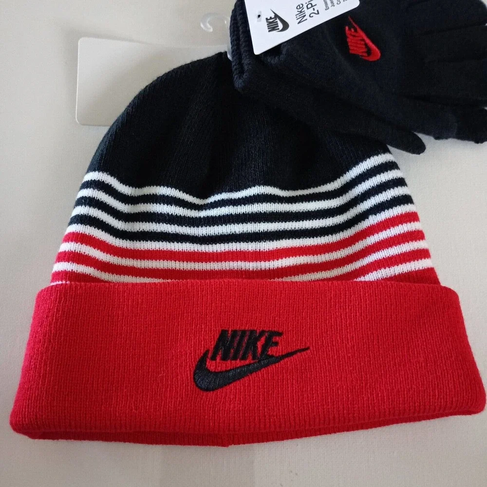 Nike this striped