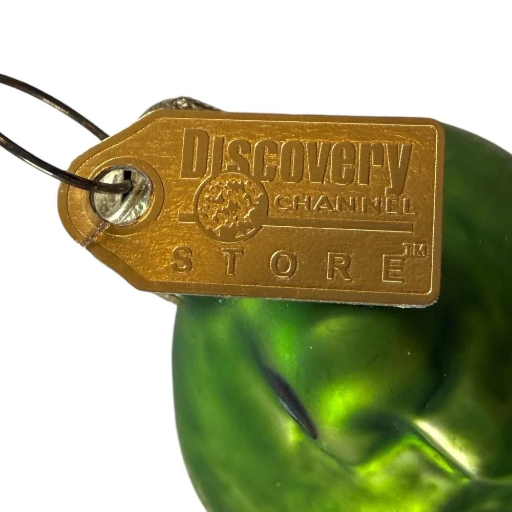 Discovery Channel Store excellent vintage