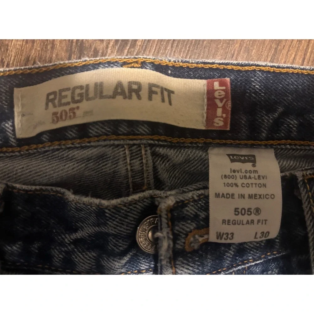 Levis levis 505
