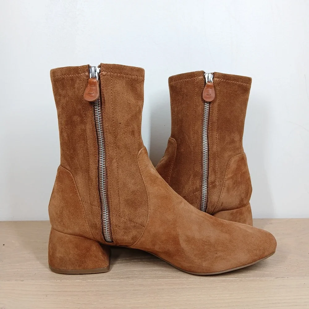 Unbranded pre owned