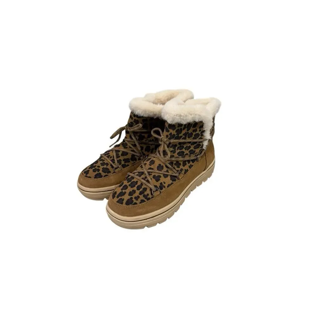 Skechers Women's Street Cleat Warm‎ N Wild Comfort Shoes Natural Womens 9.5